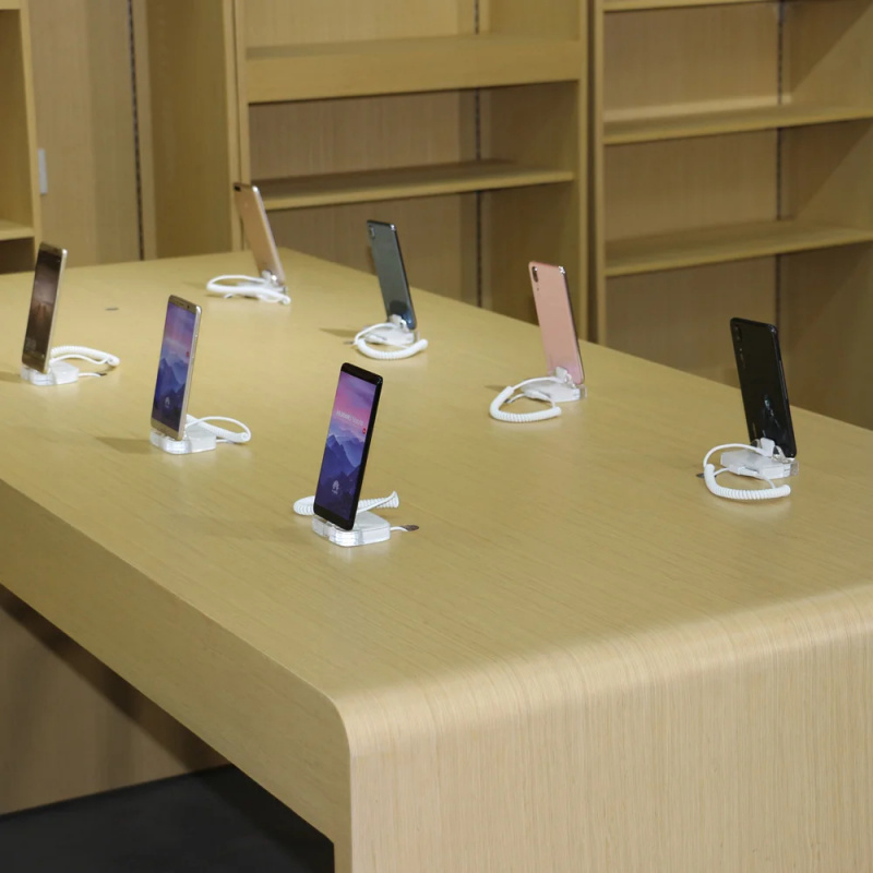 Maßgefertigter Handy-Präsentat – Phone Accessories Cabinet Bewertung und Preis