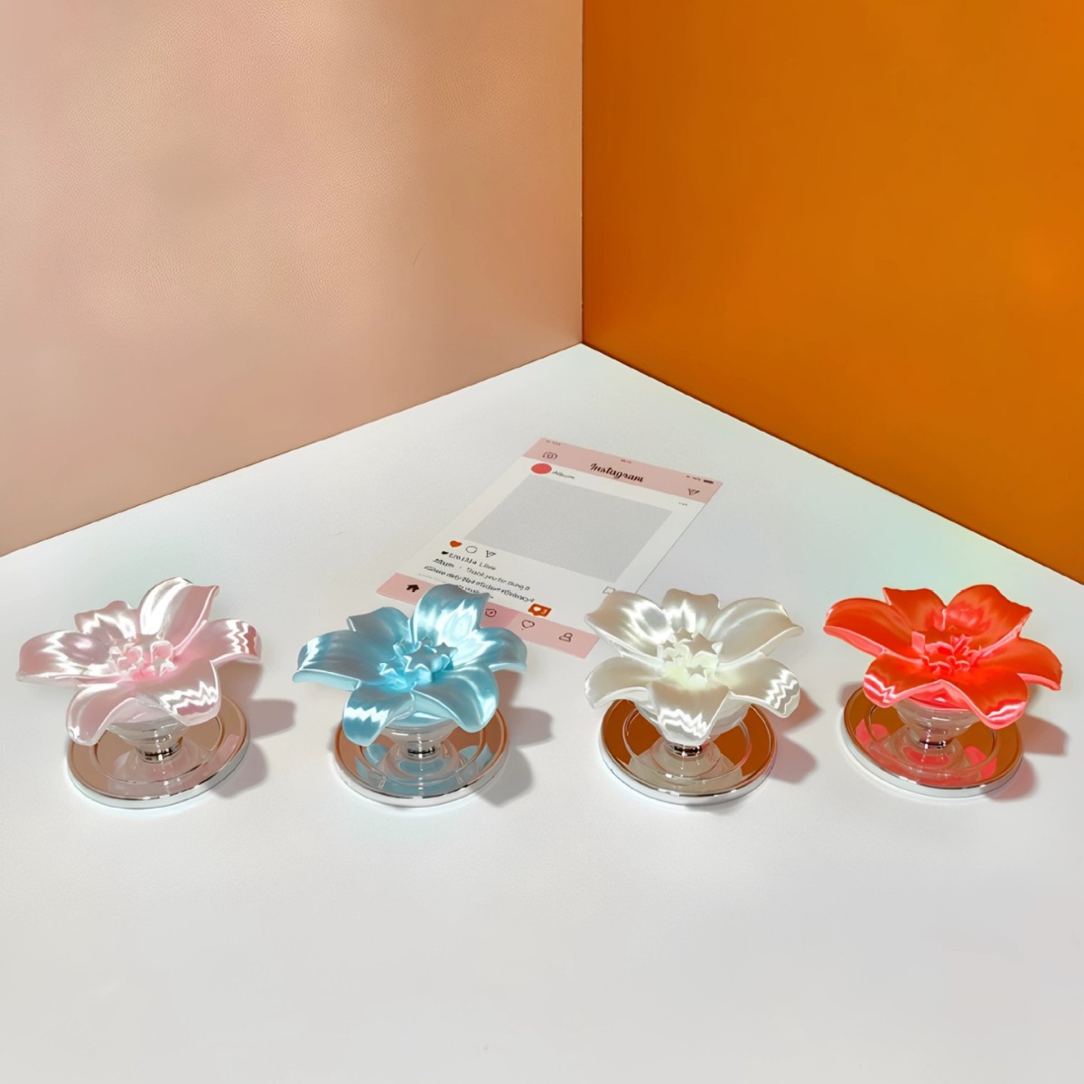 Glänzender Perlen-Lilien-Blume – Phone Accessories Stand Bewertung und Preis